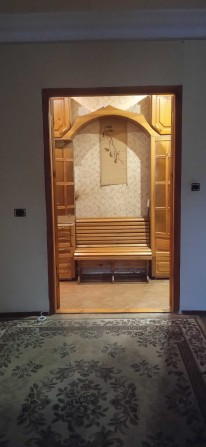 Сдам 2х комнатную в центре - фото 1