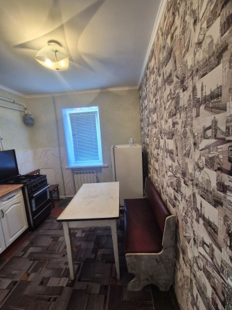 Сдам 1 к квартиру, р-н Черёмушки. - фото 1