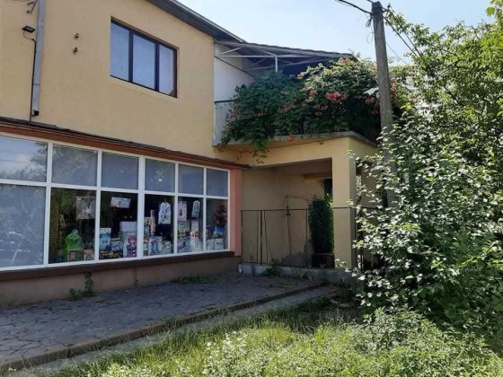 Здається 3-кімнатна квартира у Виноградові Виноградів