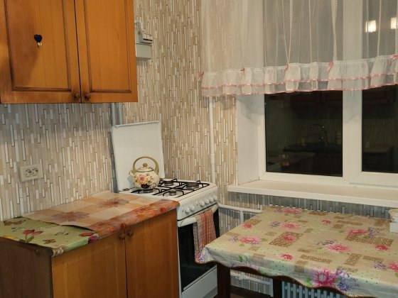 Сдам  2 к квартиру, левый берег.