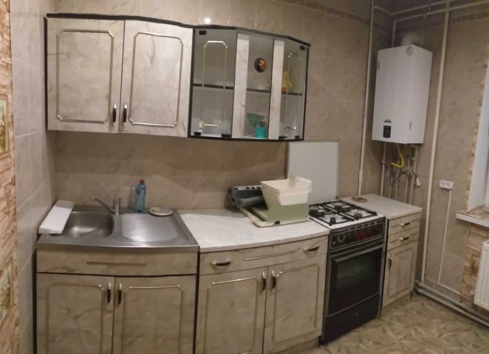 Здам 2 кімнатну квартиру 5мкрн частково з меблями - фото 1