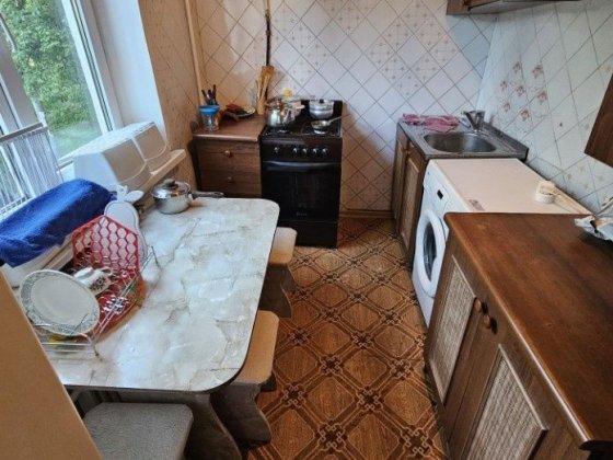 Сдам 3х комнатную квартиру на Матросова Каменское