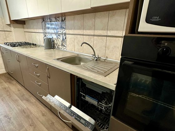 Київська 2, Вишгород, оренда затишної 2-к квартири, є газ, 2 поверх! Вышгород