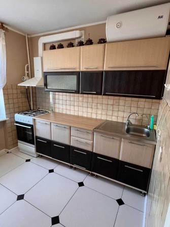 Здається в оренду 3 кім.квартира по вул.Київська - фото 1