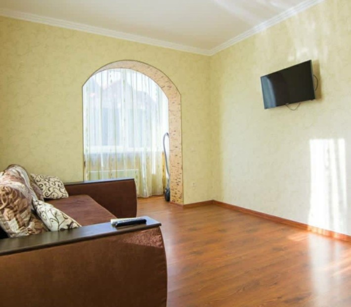 Оренда 2 кімнатної квартири - фото 1