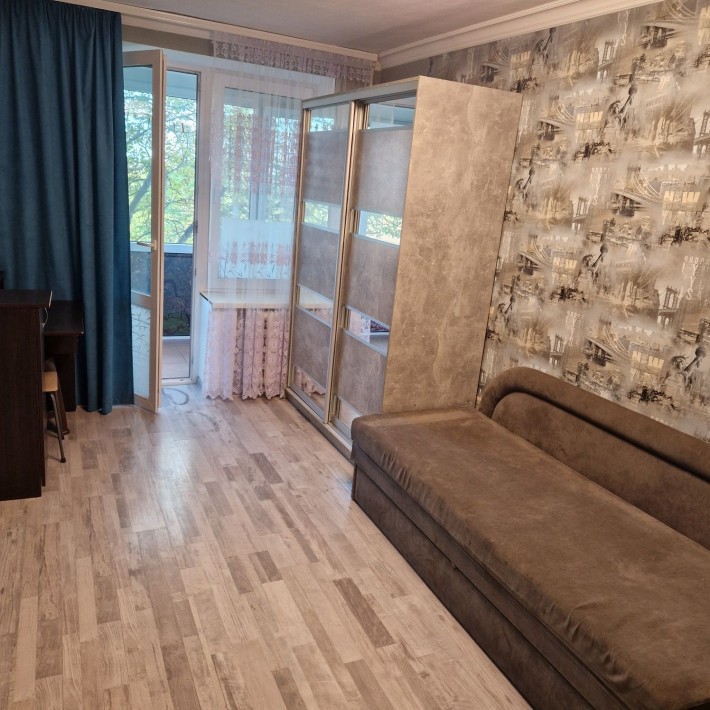 Сдам 2ух комнатную квартиру - фото 1