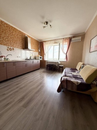 Сдам   Просторную квартиру - фото 1