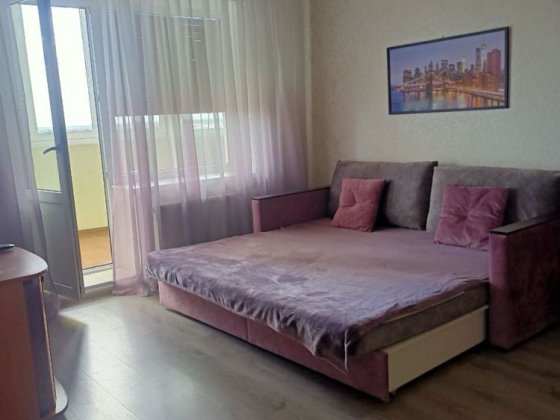 Сдам 1к квартиру в Монолите до лета!