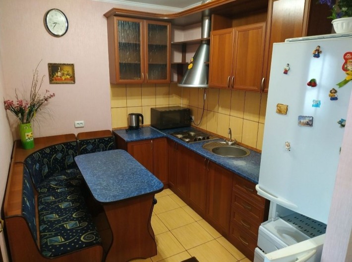 Здам  2-х кімнатну квартиру на довготривалий термін - фото 1