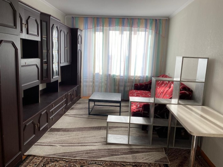 1-кімнатна квартира в центрі міста - фото 1