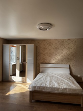 Здам 1-к. квартиру-студію  на тривалий термін. - фото 1