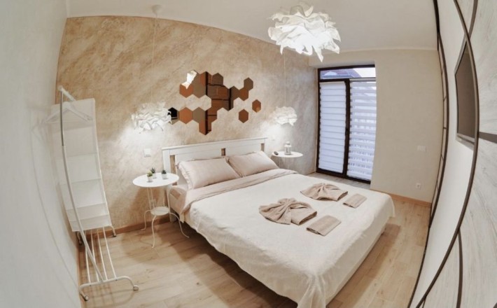 Центр 2 спальні, центр міста! - фото 1