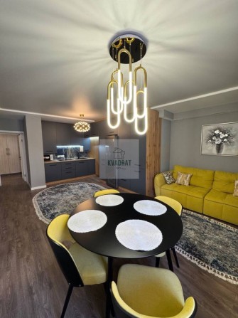 Здам розкішну квартиру у самому центрі Старого міста - фото 1