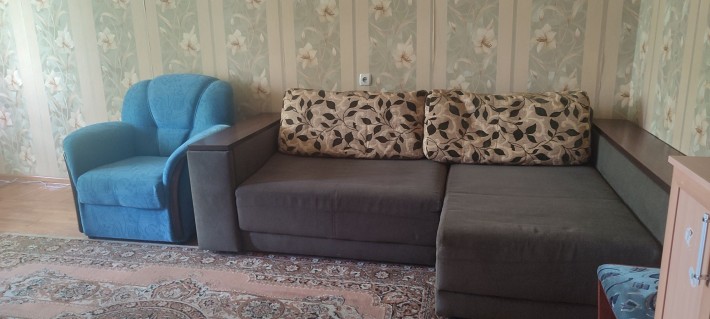 Сдам 2к квартиру на Лазурном - фото 1