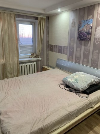 Сдам 2 комнатную квартиру - фото 1