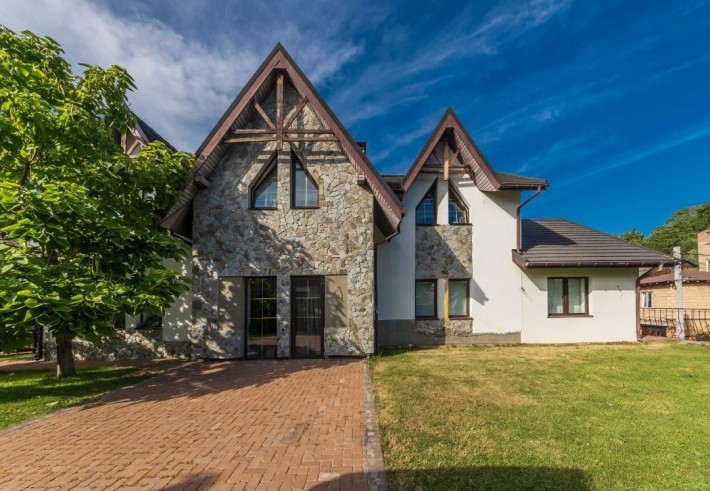 665 Великий преміальний будинок - фото 1