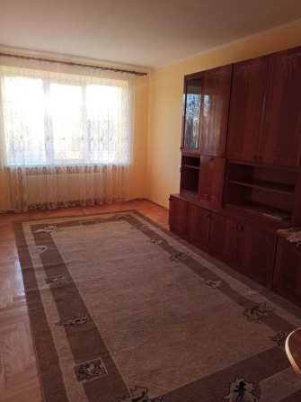 Здам двох кімнатну квартиру на довгостроковий термін - фото 1