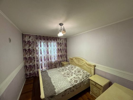 3-квартира Лазурный Ул.Хортицька ( Хабаровская) 36 Краматорск