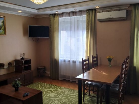 Здається 3 кімнатна квартира Мукачеве