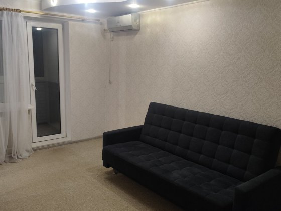 Здам 1 кімнатну квартиру на довготривалий термін район Болгарбуд Звягель