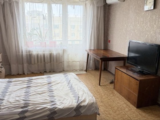 С дам квартиру район Артема Славянск