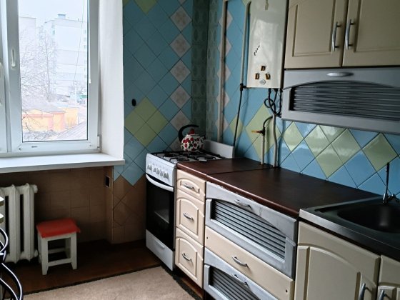 Трикімнатна квартира в оренду Умань