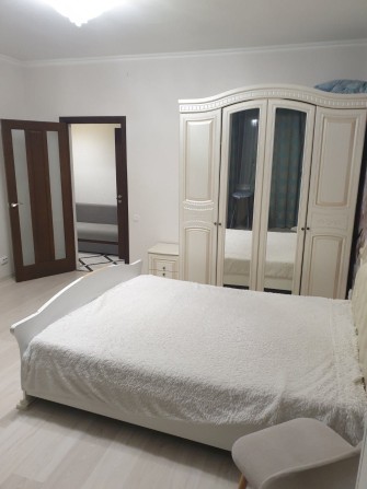 Однокімнатна квартира в центрі міста - фото 1