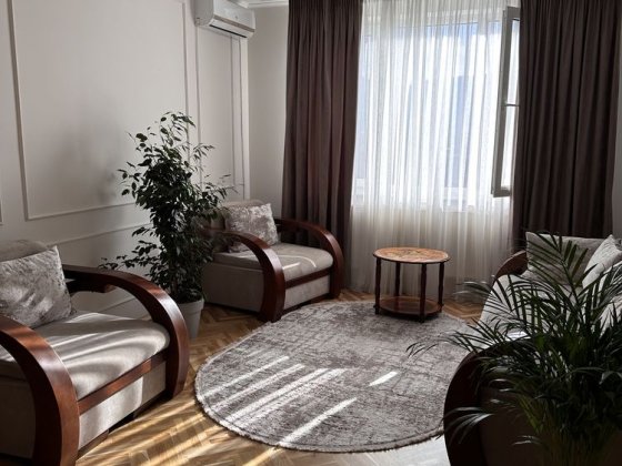 Оренда 5-ти квартири