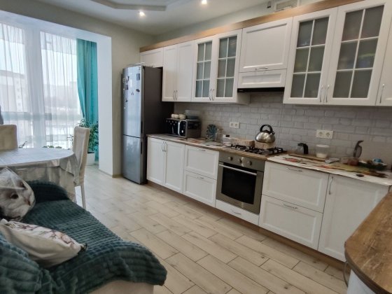 Оренда квартири Озерна