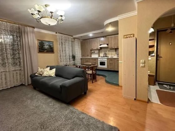 3 кімнатна квартира  вул. Зарічанська Хмельницкий