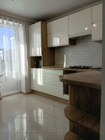 Оренда в Новобудові 1-кім Озерна біля Агори. ТІЛЬКИ ДЗВОНИТИ - фото 1