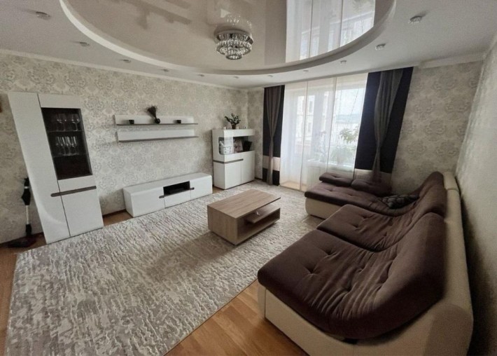 Оренда 3 кімнатної квартири на гречанах - фото 1