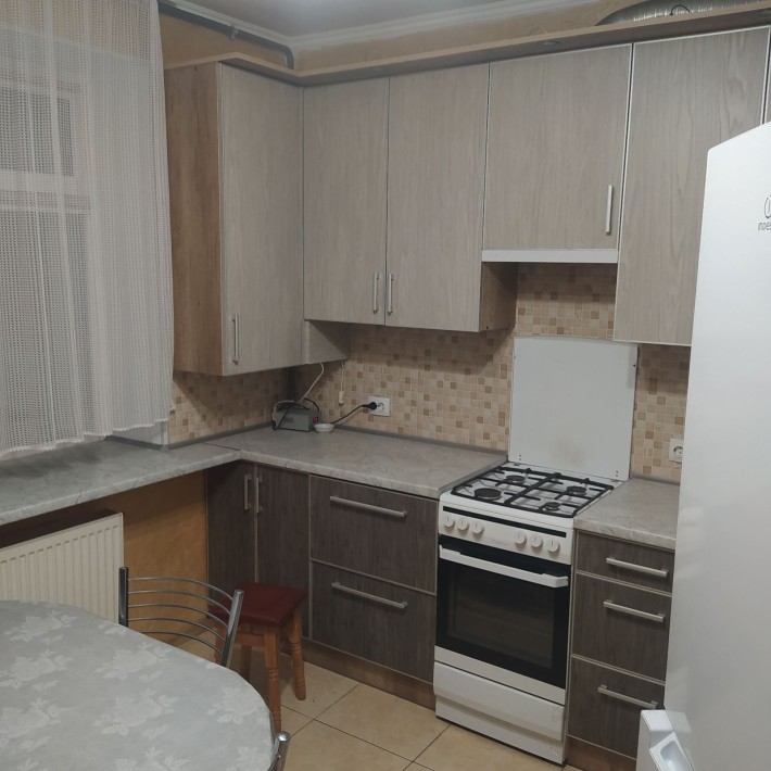 Новобудова.  Старокостянтинівське шосе . - фото 1