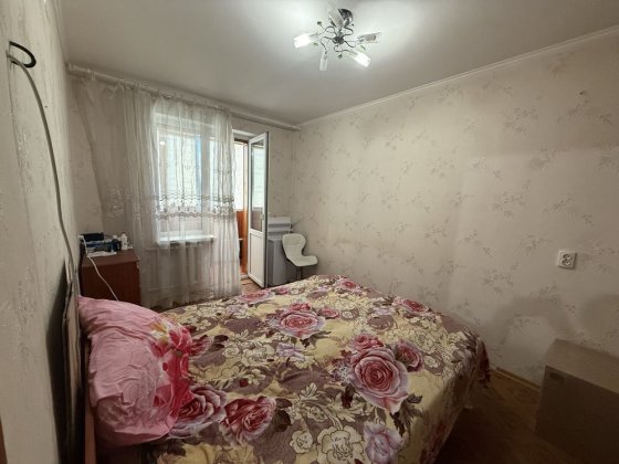 Оренда 2 кк квартира .роздільні кімнати , покращене планування  Бойлер Зарванці