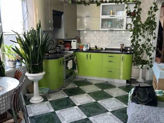 Окрема кімната  Виставка Електроніка. 2 поверх. Індивідуальний опаленн Хмельницкий