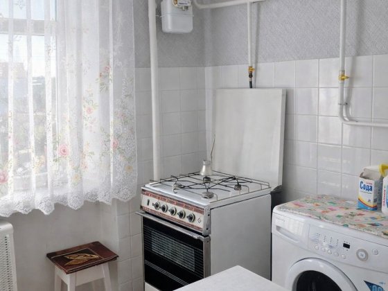 Двохкімнатна квартира .  Південно Захід Хмельницкий