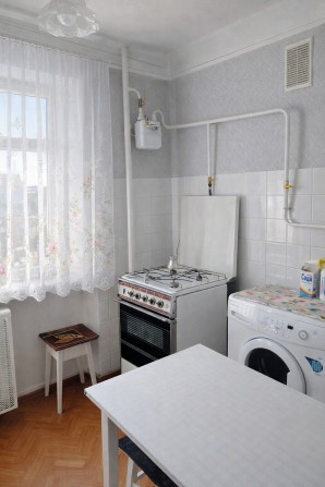 Двохкімнатна квартира .  Південно Захід - фото 1