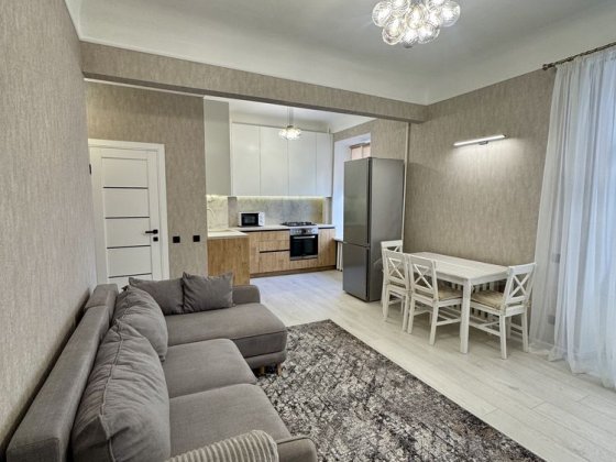 Оренда 2кімнатної квартири в самому центрі  міста!