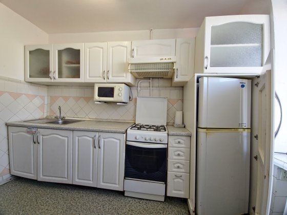 Трьох кімнатна ЦЕНТР міста вул. Соборна вже вільна. Ріелтор Валєріч Хмельницкий