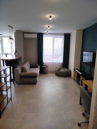 Здам 2-кімнатну квартиру з сучасним ремонтом від власника - фото 1