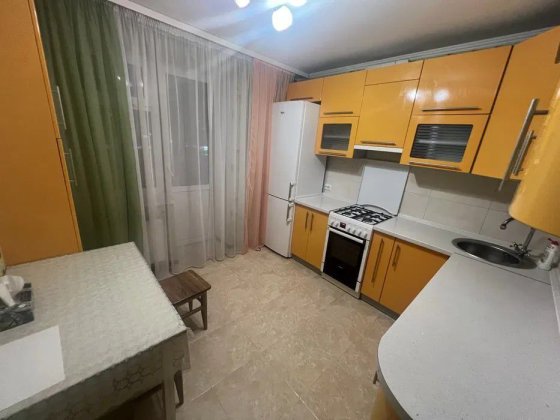 Здається 1 кімнатна квартира Озерна Хмельницкий