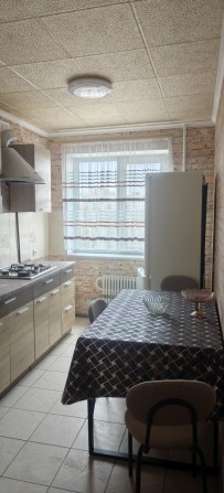 Сдам двухкомнатную квартиру от собственника - фото 1