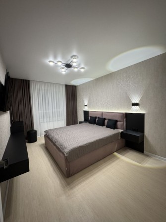 Оренда нової 2к квартири в ЖК Дніпровська Брама 2 - фото 1