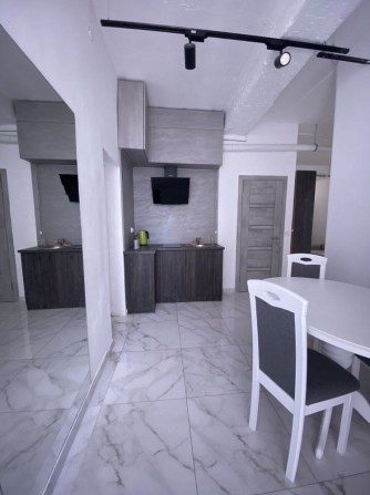 Довгострокова аренда квартири у м.Свалява - фото 1