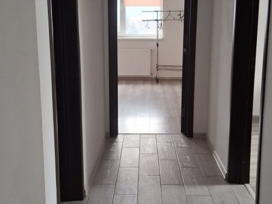 Здається двох кімнатна квартира Свалява