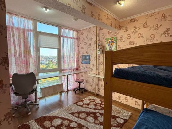 Оренда євротрикімнатної квартири в ЖК Петрівський квартал.Тваринки так Святопетровское