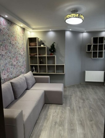 Оренда просторої 1к квартири євродвушка Святопетрівське - фото 1