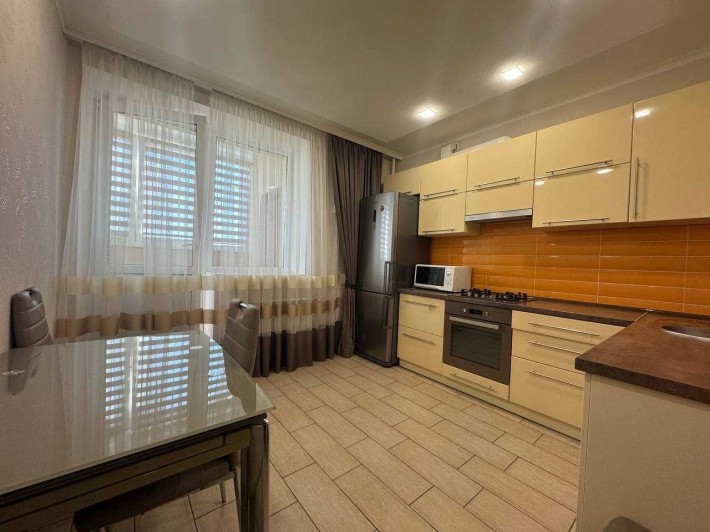 Люкс квартира в оренду. ЖК Юність/Чабани/Теремки метро - фото 1