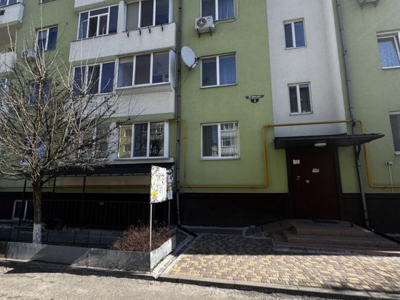 Здається в оренду квартира в Нових Петрівцях Нові Петрівці