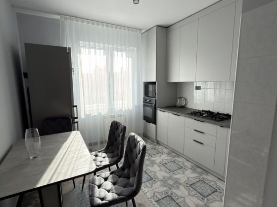 Здається 2-кім квартира Новояворівськ